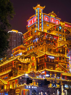 金色洪崖洞。拍攝于重慶地區洪崖洞!